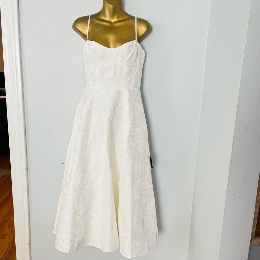 Lulu's White Spaghetti Strap Midi A-line Dress